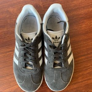 KIDS ADIDAS GAZELLE - size 2